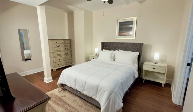 4-bedroom - 2 Bathroom minutes from Lakepoint 35 minutes from ATL
