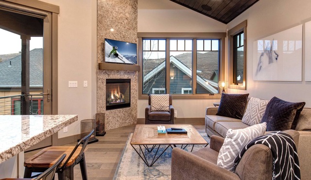 920 Modern Mountain Escape in the Heart of Park City