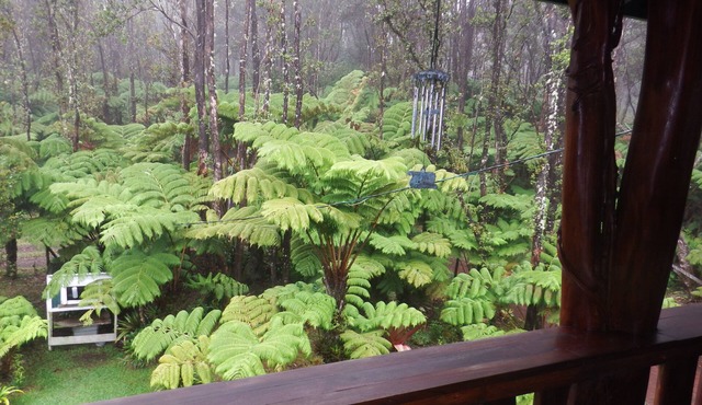 Aloha Crater Lodge