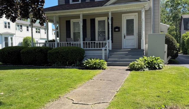 Awesome 5-bedroom house with AC in charming Olean