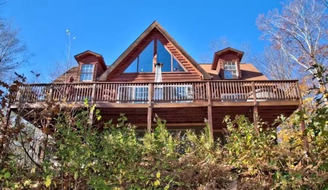 Bachelor Parties, direct access to Lehigh River to hike, bike, fish and swim.