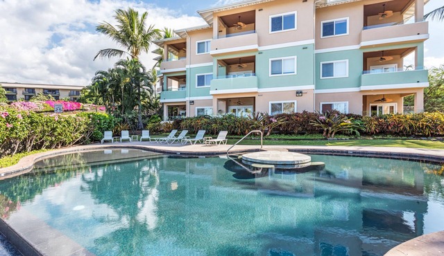 Beach Front Ocean View Penthouse (Top Floor) Corner Unit with GREAT Internet!