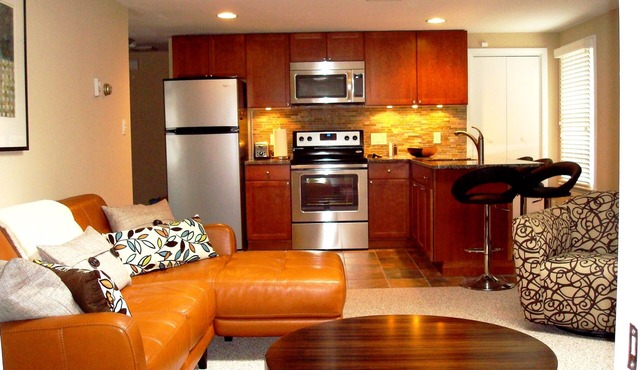 Beautiful, Airy 2-Bedroom Unit in South Rehoboth
