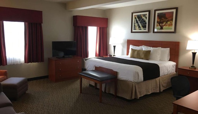 Best Western Plus Arrowhead Hotel