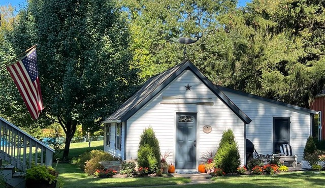 Blue Vieira Cottage Inc.