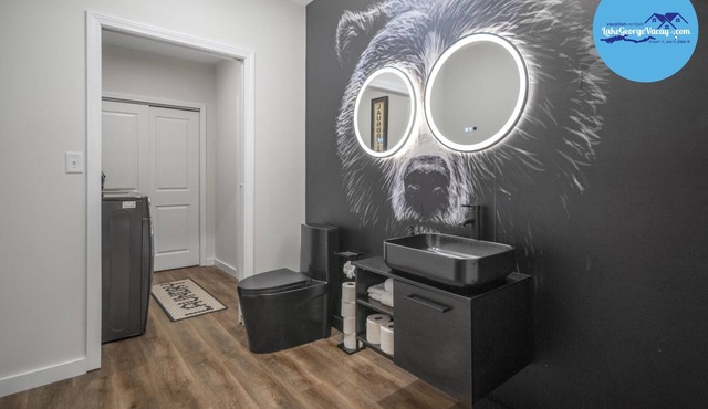 Bolton Bear House|Dock Slip|Hot Tub|12 Beds|Pet Friendly|