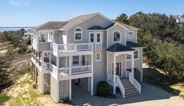 Breezy Banks: Private Pool, Hot Tub, Community Amenities (Pickleball)