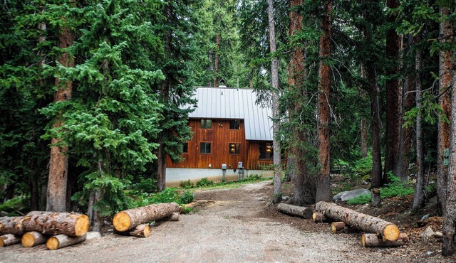 Cabin on Edge of Forever by Cottonwood Lodging