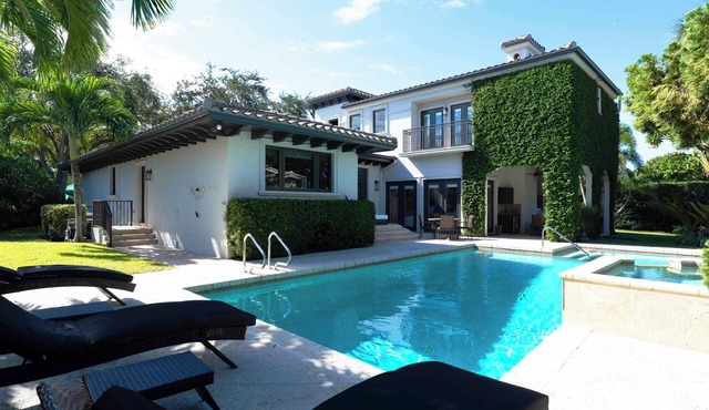 Casa del Sol is a refined retreat near the Galleria Mall, beach, & restaurants