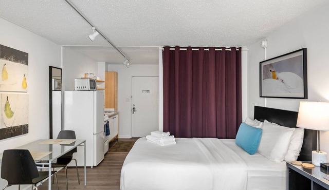 (CCD) Convenient Studio only Blocks from Piedmont Hospital