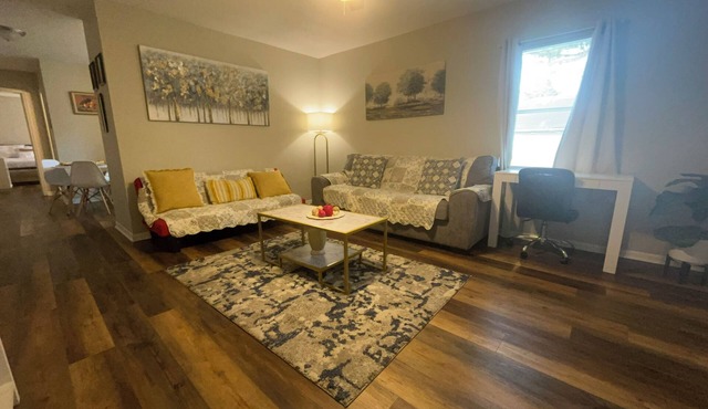 Charming 1-bedroom 2 Queen Bed,1 sofa bed Apartment in Valdosta!