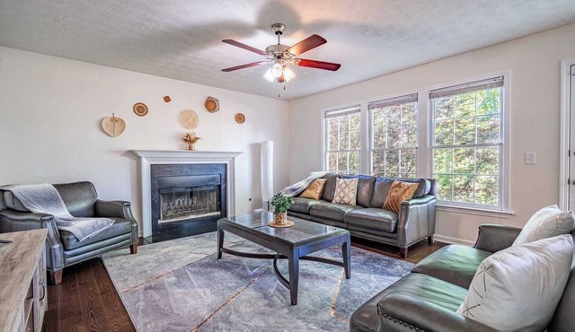 Charming 4BR/3BA Home｜Family Friendly｜Relaxing Patio｜Pet-Friendly #41646