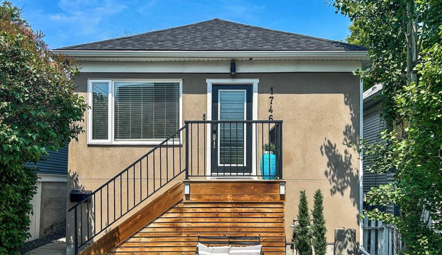 Charming Marda Loop Flathouse in Calgary - Pets welcome! in Calgary