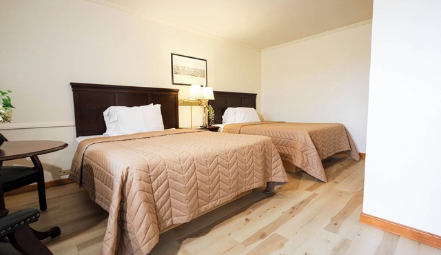Chatham Travel Lodge
