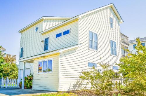 Coffee to Cocktails - Duck, Ocean Dunes, Ocean View, 400 Yds to Beach, Hot Tub, Pets OK