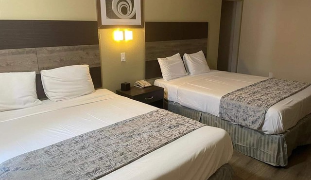Colony Inn