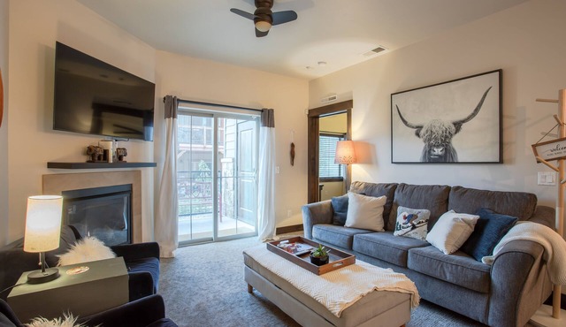 Comfortable Luxury Ski Condo in Bear Hollow