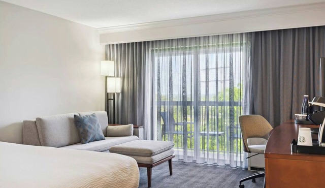 Courtyard by Marriott Burlington Williston in Williston