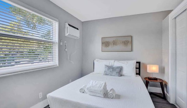 Cozy 1BR Stay for 4 in FT Lauderdale