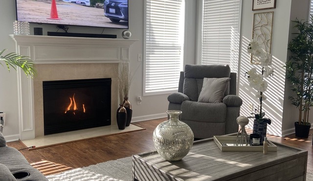 Cozy and Exquisite Retreat in Serene Neighborhood Near Atlanta Airport