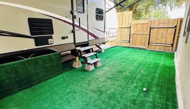 Cozy Rv close to Jax Beach