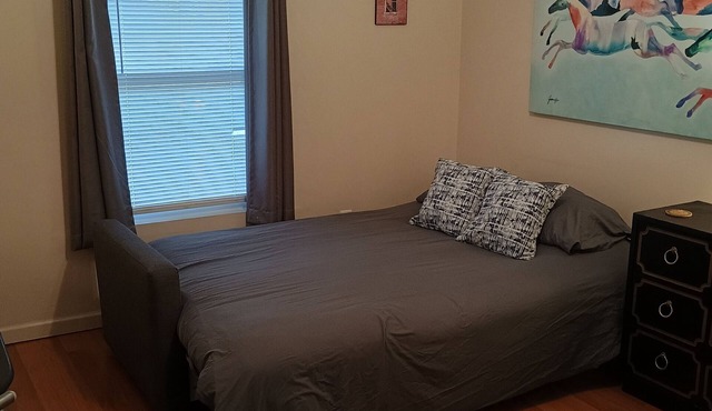 Cozy Studio Apt in quiet & charming Greenwood close to Caverns SP. No pet fee.