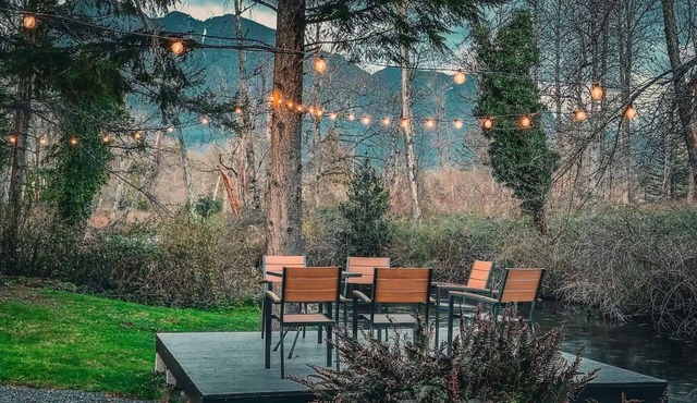 Creekside, modern, hot tub, AC Gold Bar Basecamp