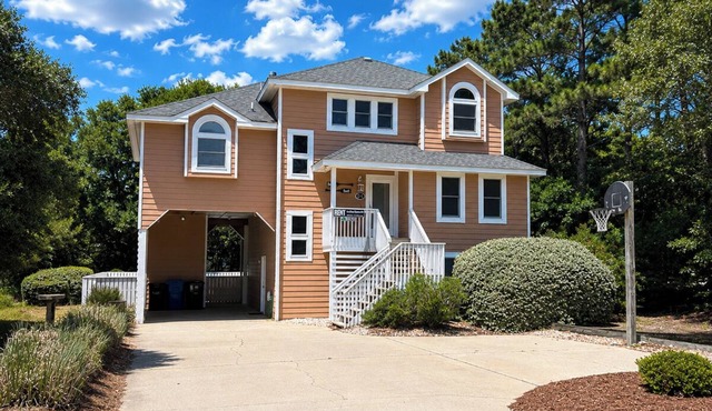 Driftin South - 5 BR Oceanside Home in Duck - Short Walk to Shops & Restaurants
