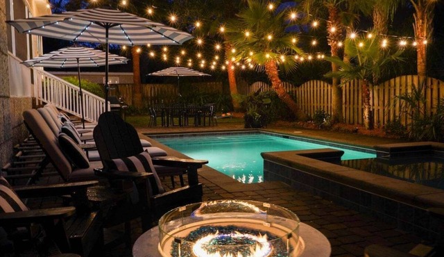 East Beach Gem: Shuffleboard, Pool & Amazing Patio