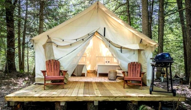 Eco Glamping Hideaway Family Owned Boutique Retreat Off Grid Living in Broadalbin, New York