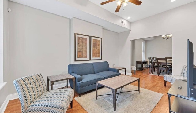 Entire building in The Grove, Perfect for Groups!