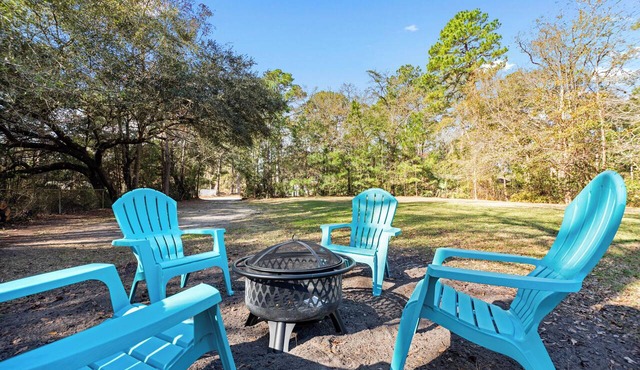 Entire Private Home: Side-by-Side Duplex Units!