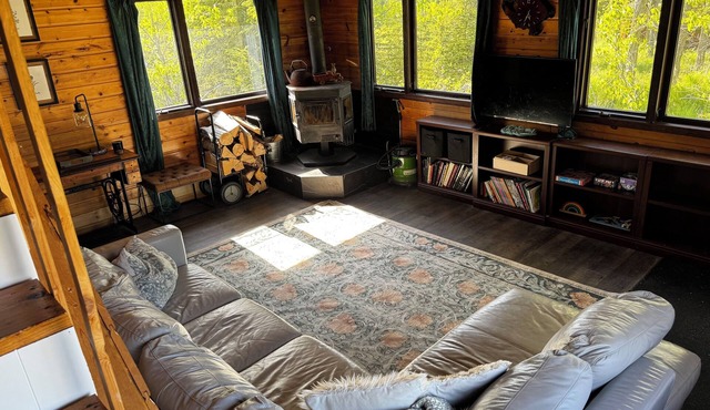 Family-Friendly Cabin