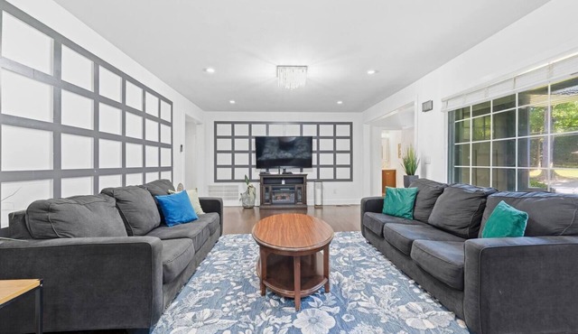 FIFA World Cup HQ | Luxury 8BR Buckhead Estate