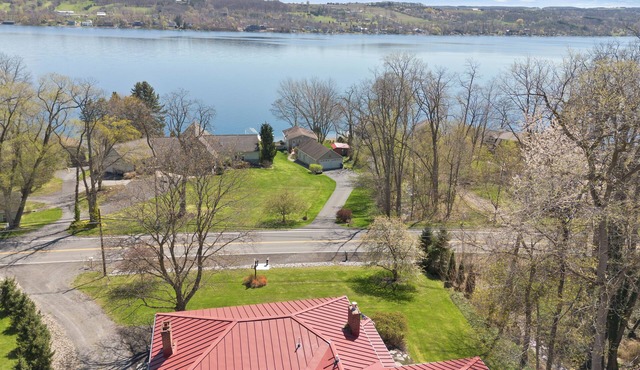 Finger Lakes | Keuka Lake Views | Lake Access