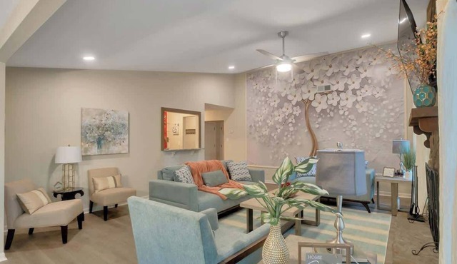 Flawless recent renovation close to Stone Mountain