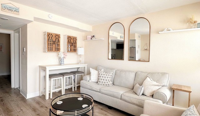 Freshly updated Beach Haven nestled on beautiful coast of Wildwood Crest!