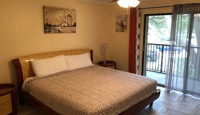 Gorgeous 2 Bedroom 2 Bath Condo
