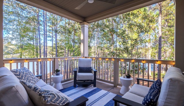 Gorgeous Lake Front Condo within the Gates of Reynolds!