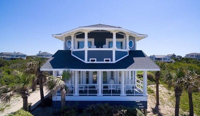 Home that makes you feel like you are on an Island at the "End of the World"