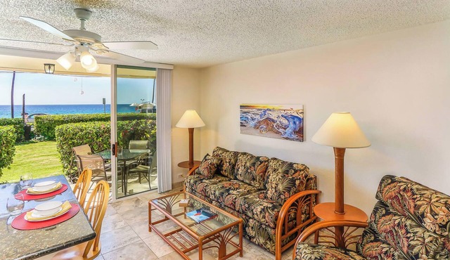 Kona White Sands A4 Romantic Ocean View!