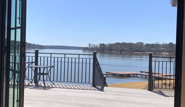 LAKE FRONT - Two mile water view in Reynolds Lake Oconee