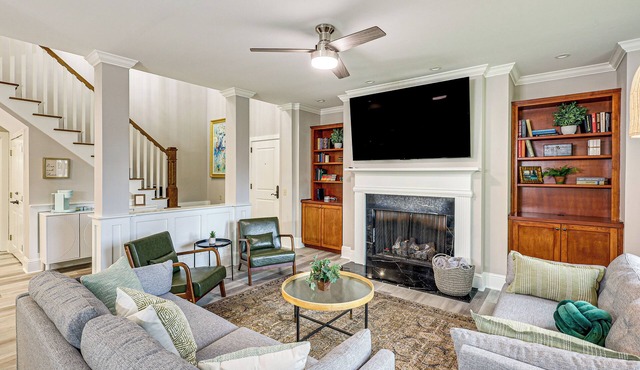 Lake Oconee Condo: Walk to Boat Ramp