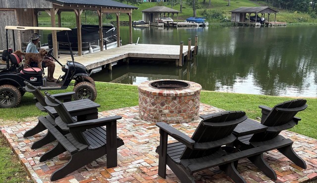 Lakefront Property Fish, Cook and EAT! Swim, Float, Relax