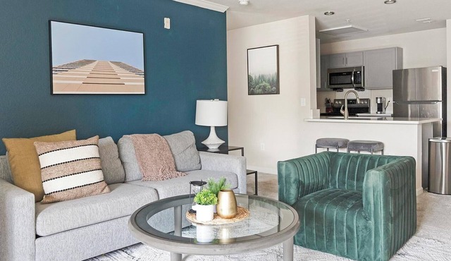 Landing | Modern 2BD, Courtyard, Clubhouse