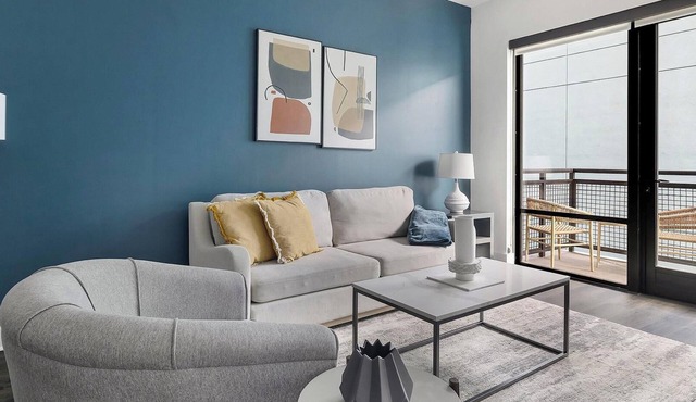 Landing | Stylish 1BD, Pool, Gym