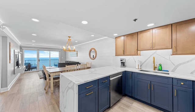 Luxury Oceanfront Penthouse | Pool, Hot Tub, Deck