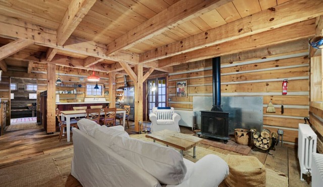 Misty Pines Cabin | Wood Stove Sauna