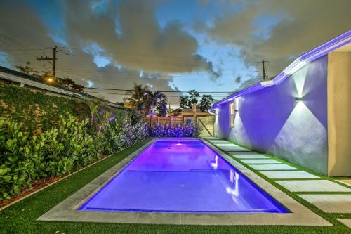 Modern Home w/Shared Pool in Fort Lauderdale!