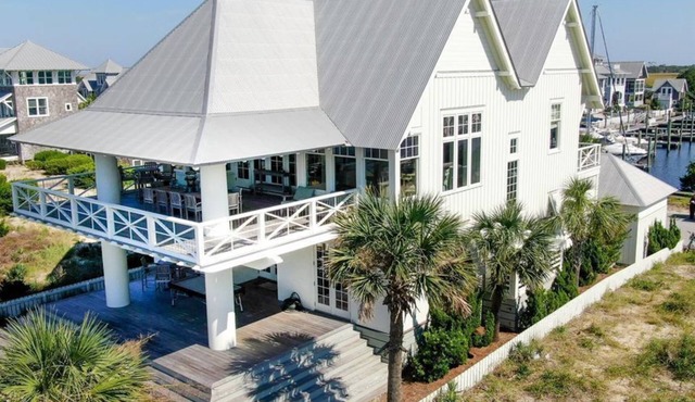 Oceanfront 5 bedroom located in Harbour Village on Bald Head Island